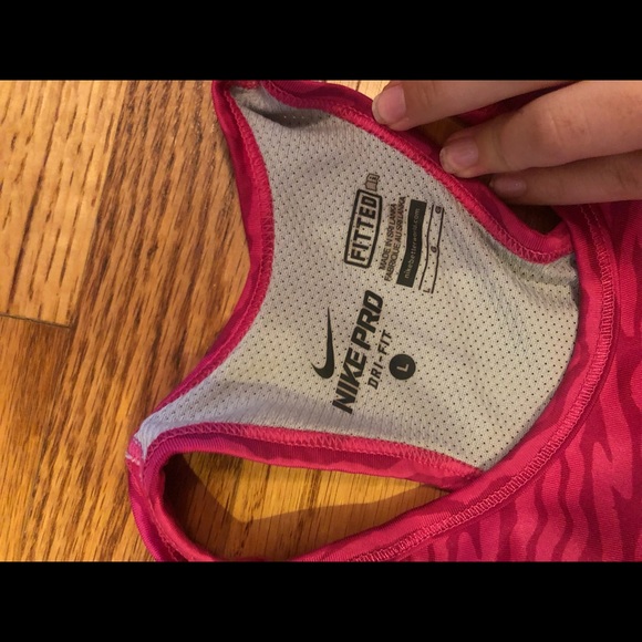 Nike Pro Dri-Fit Youth Sports bra - Picture 2 of 3